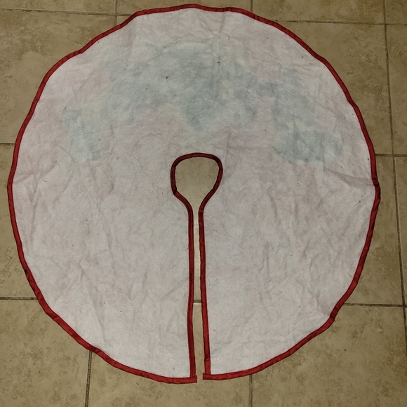 Vintage Panda Bear Quilted Christmas Tree Skirt - Picture 2 of 4